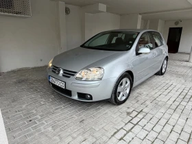 VW Golf Comfortline Бензен- Газ!, снимка 1