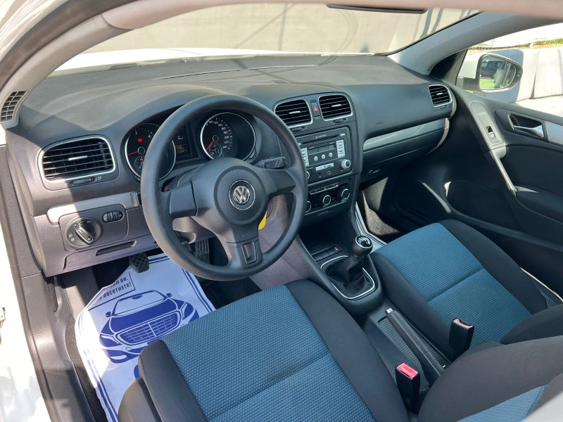 VW Golf 1.6TDI Sport Line, снимка 7 - Автомобили и джипове - 46585103