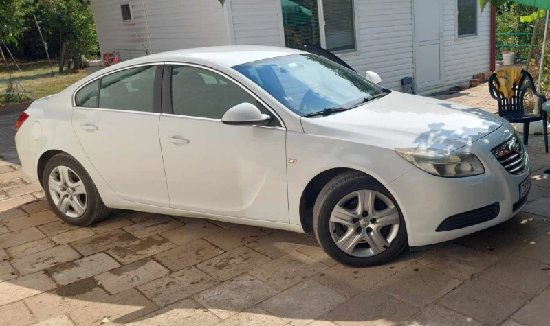 Opel Insignia, снимка 2 - Автомобили и джипове - 46958474