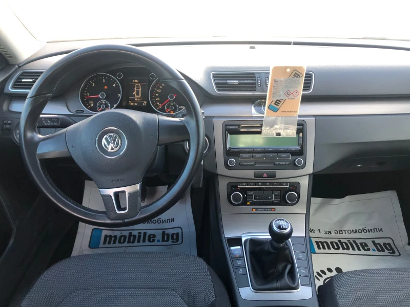 VW Passat 1.6TDI, снимка 6 - Автомобили и джипове - 47492193