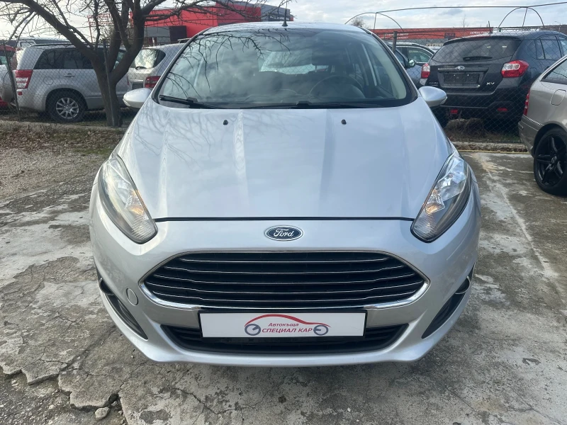 Ford Fiesta 1.4 Б/Газ, снимка 2 - Автомобили и джипове - 48042593