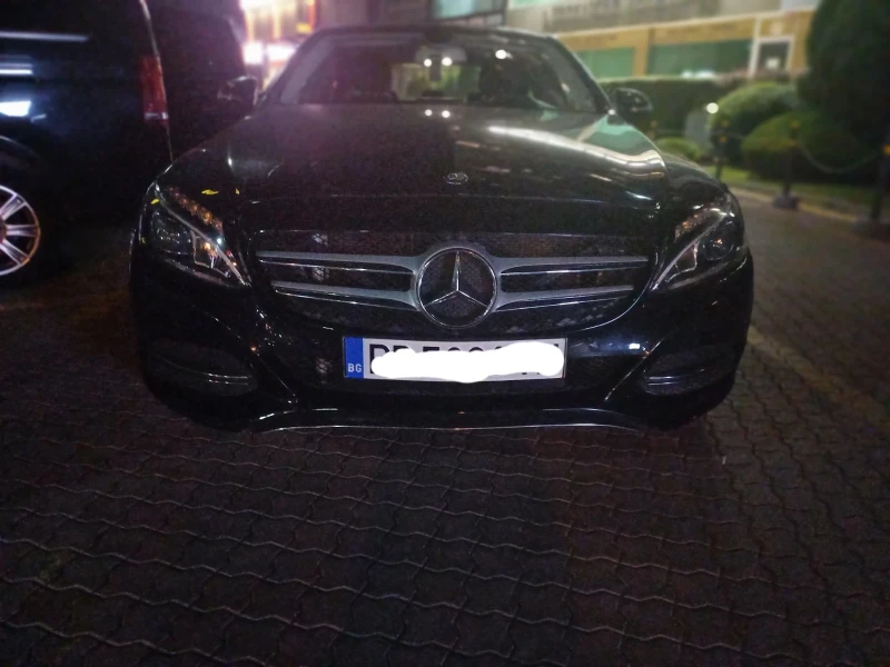 Mercedes-Benz C 220, снимка 4 - Автомобили и джипове - 49533366