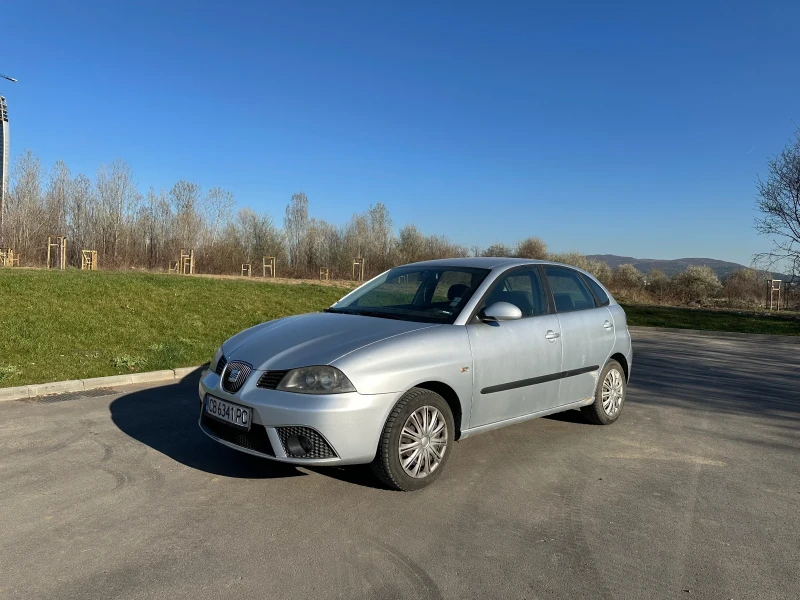 Seat Ibiza 1.4i 75кс, снимка 1 - Автомобили и джипове - 49590167