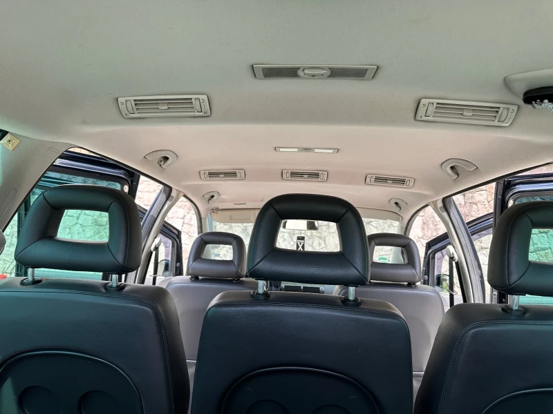 VW Sharan VW Sharan Special 1, 9TDI 150 k.c., кожен салон, снимка 13 - Автомобили и джипове - 51899047