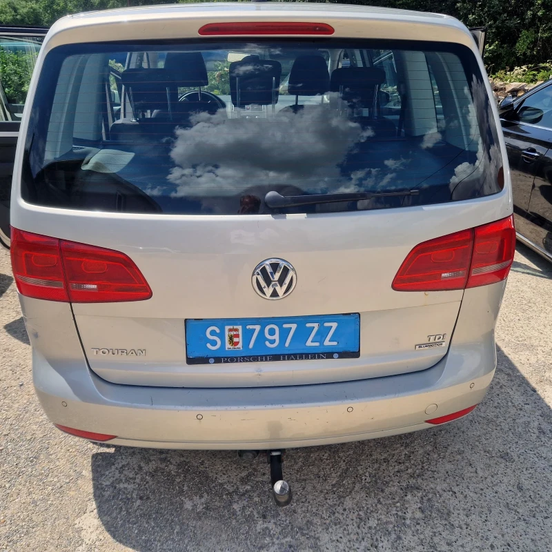 VW Touran 1.6 TDI , снимка 5 - Автомобили и джипове - 51273902