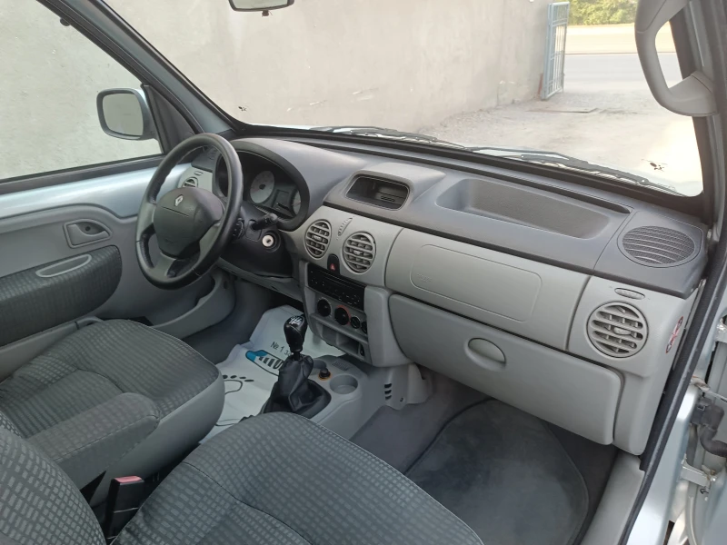Renault Kangoo 1.6i 4x4 БЕНЗИН, снимка 14 - Автомобили и джипове - 51704699