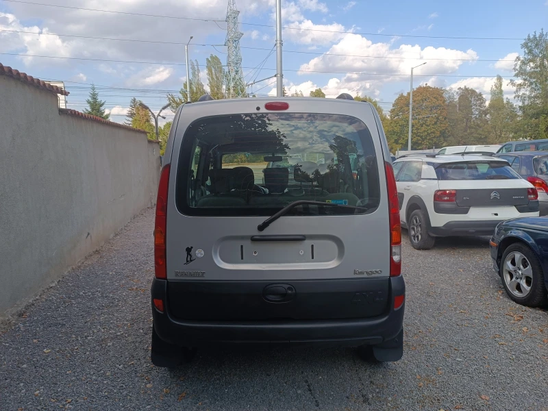 Renault Kangoo 1.6i 4x4 БЕНЗИН, снимка 4 - Автомобили и джипове - 51704699