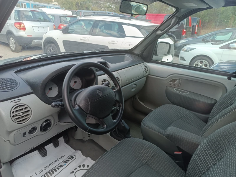 Renault Kangoo 1.6i 4x4 БЕНЗИН, снимка 9 - Автомобили и джипове - 51704699
