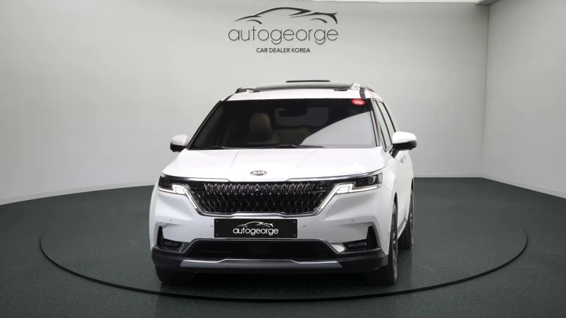 Kia Carnival 7 seater Signature autogeorge.com, снимка 3 - Автомобили и джипове - 53152813