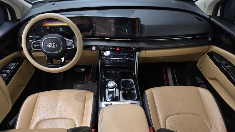 Kia Carnival 7 seater Signature autogeorge.com, снимка 6 - Автомобили и джипове - 53152813