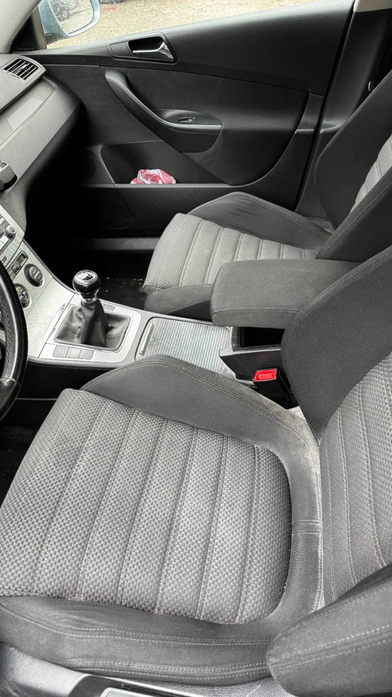 VW Passat, снимка 10 - Автомобили и джипове - 53373994