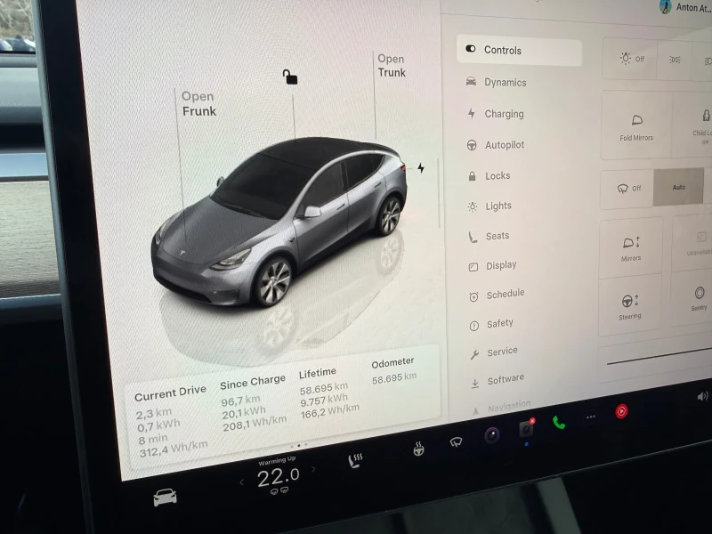Tesla Model Y Long Range AWD ГАРАНЦИЯ, снимка 8 - Автомобили и джипове - 53403038
