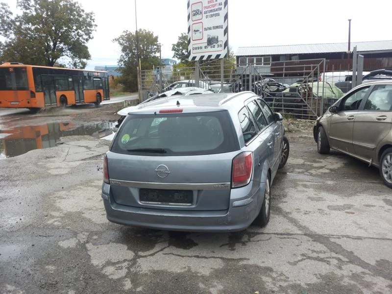 Opel Astra 1.7 TDI Z17DTH, снимка 3 - Автомобили и джипове - 16079435