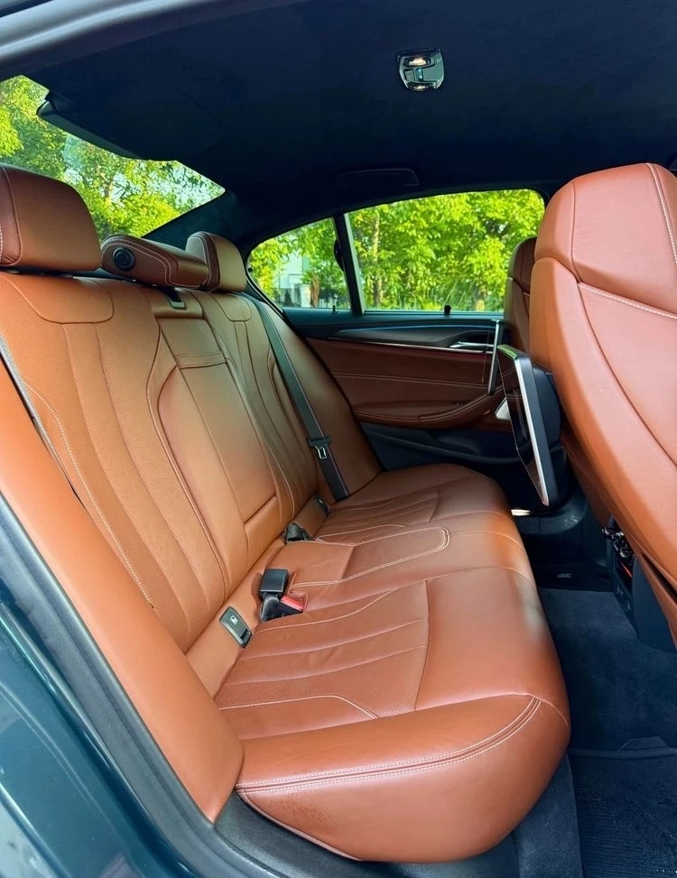 BMW M5 Competition xDrive, снимка 14 - Автомобили и джипове - 52748272