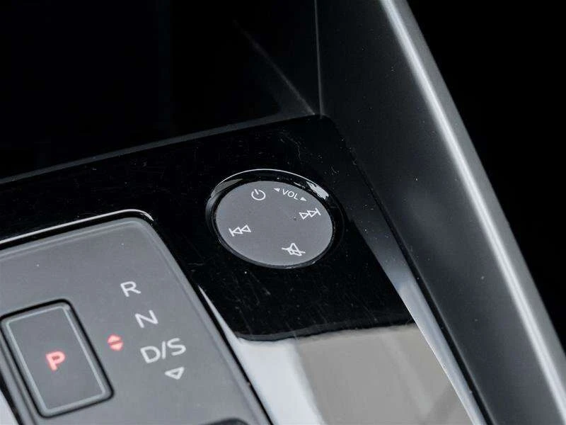 Audi A3 * quattro Premium * CARFAX * ЦЕНА ДО БГ - изображение 9