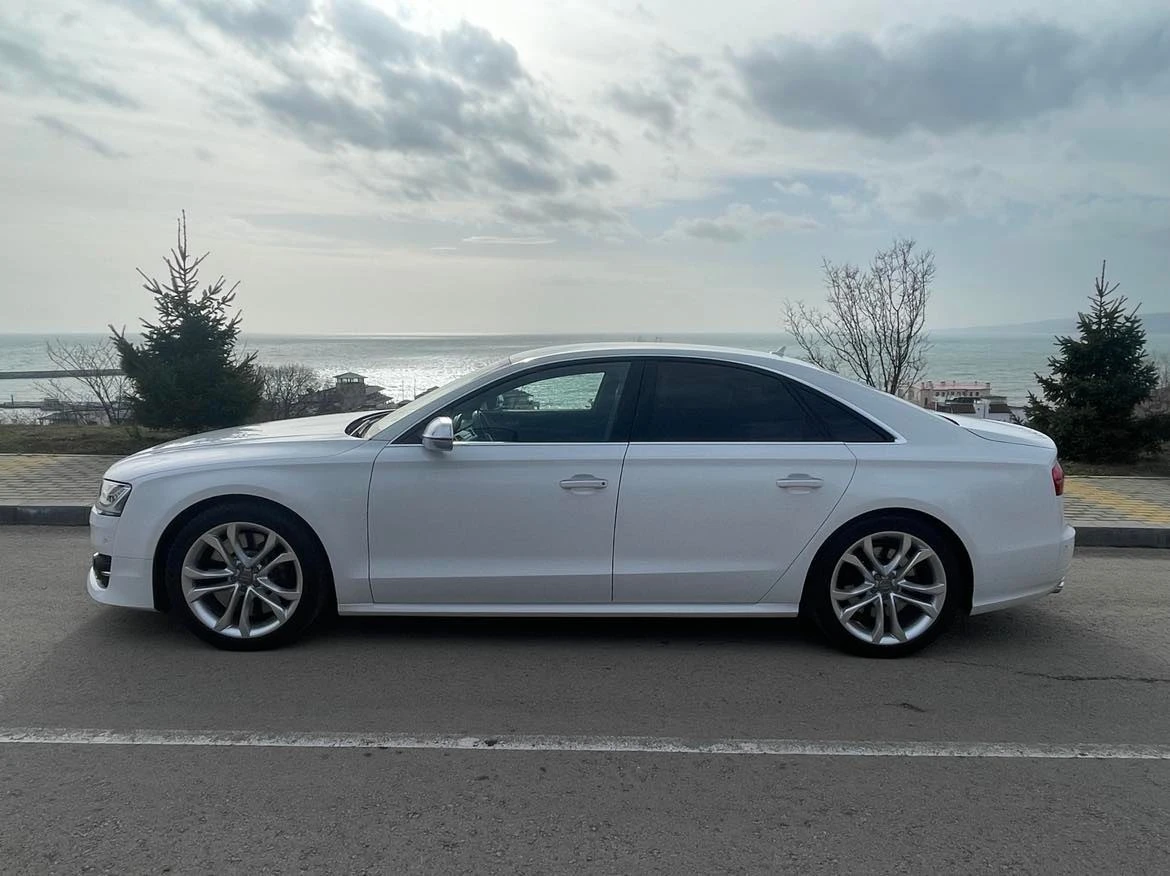 Audi S8, снимка 1