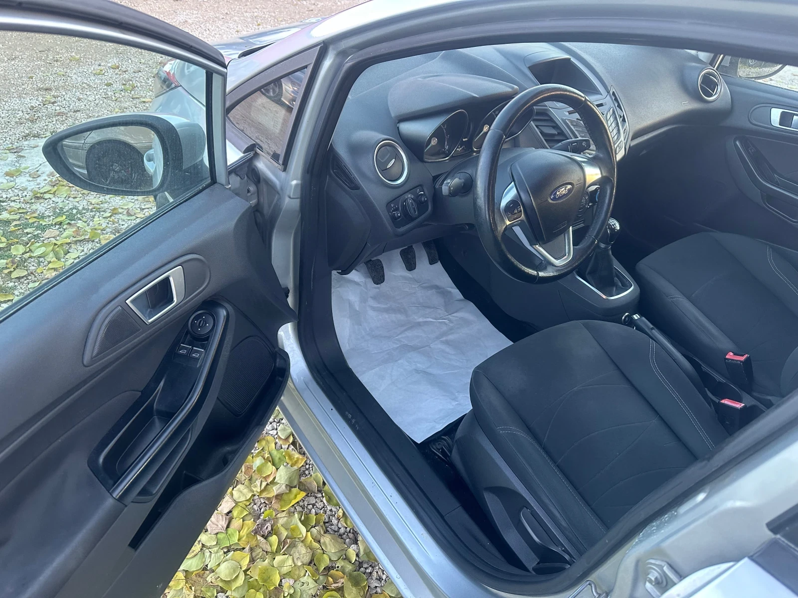 Ford Fiesta 1.4 Б/Газ - изображение 8