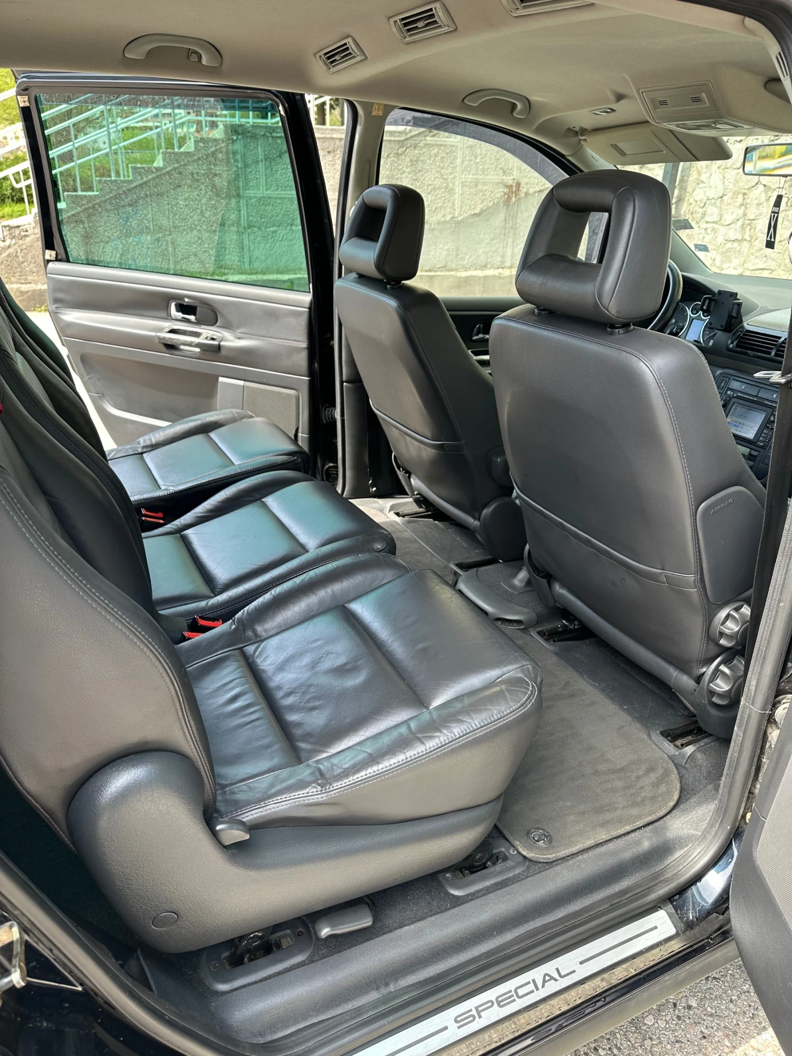 VW Sharan VW Sharan Special 1, 9TDI 150 k.c., кожен салон - изображение 10