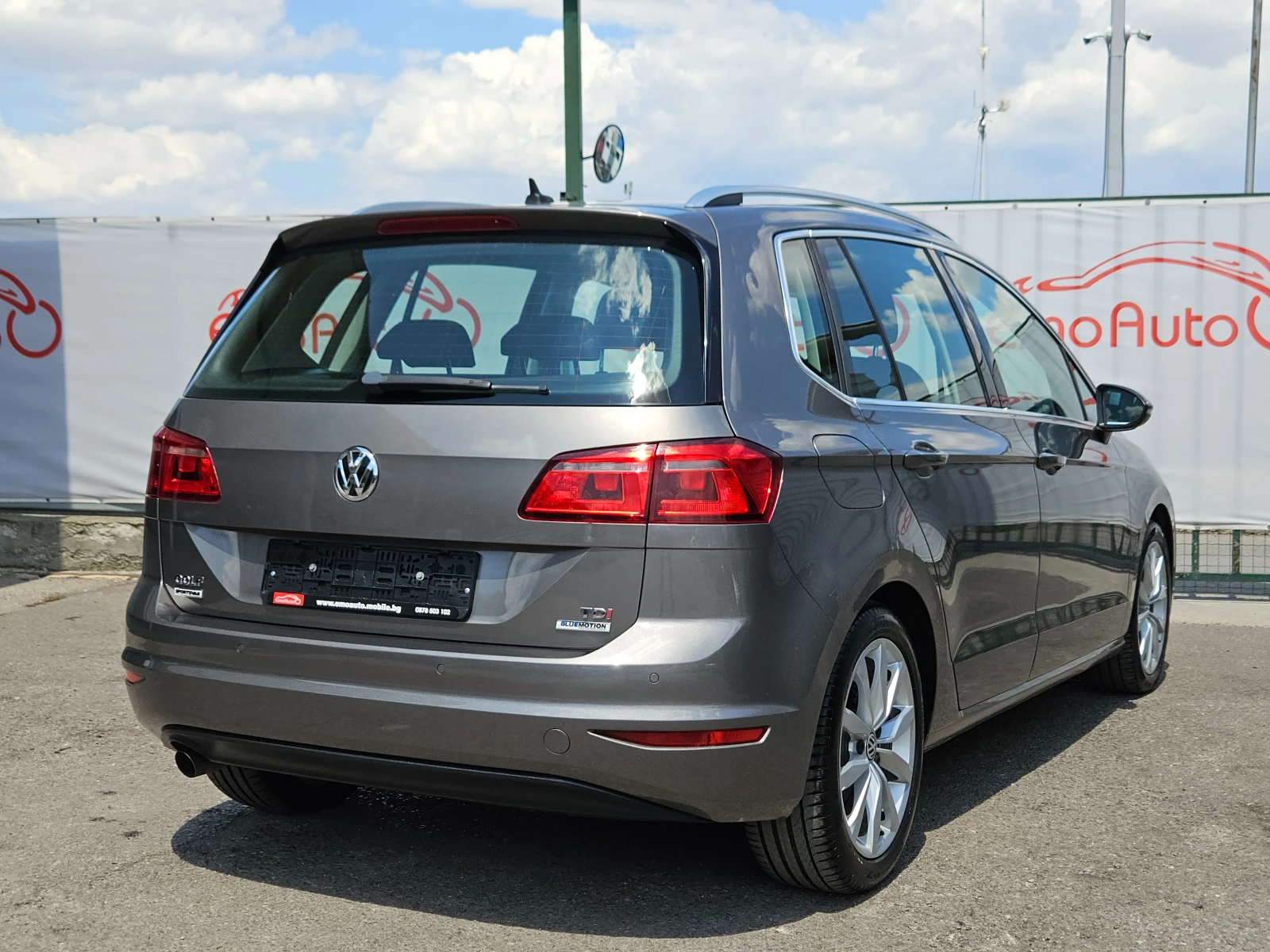 VW Sportsvan 1.6TDI/ComfortLine/ACC/NAVI/БЛУТУТ/EURO 6B - изображение 3