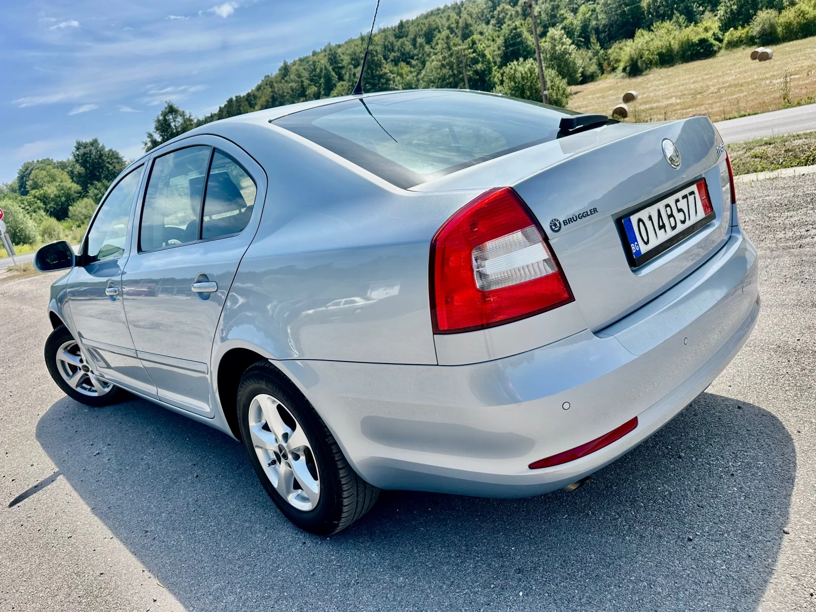 Skoda Octavia 1.6I* SEDAN* 66000km* UNIKAT*  - изображение 4