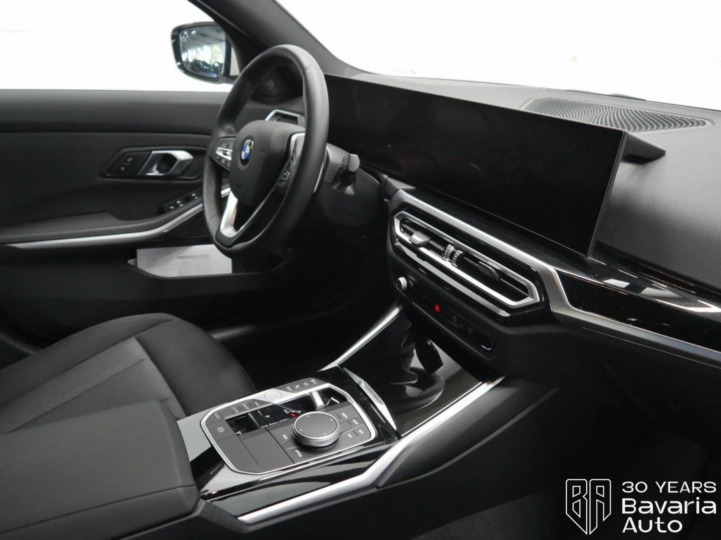 BMW 318 i Touring Steptronic - изображение 6