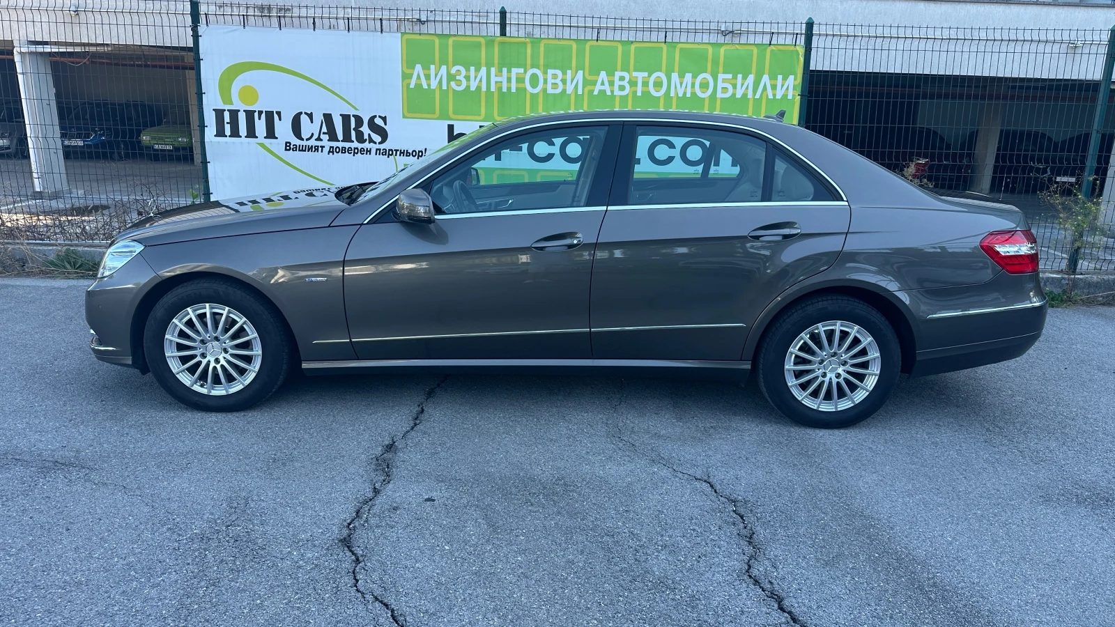 Mercedes-Benz E 200 CDI 59000км. Като НОВ, от първи собственик! | Mobile.bg — изображение 4