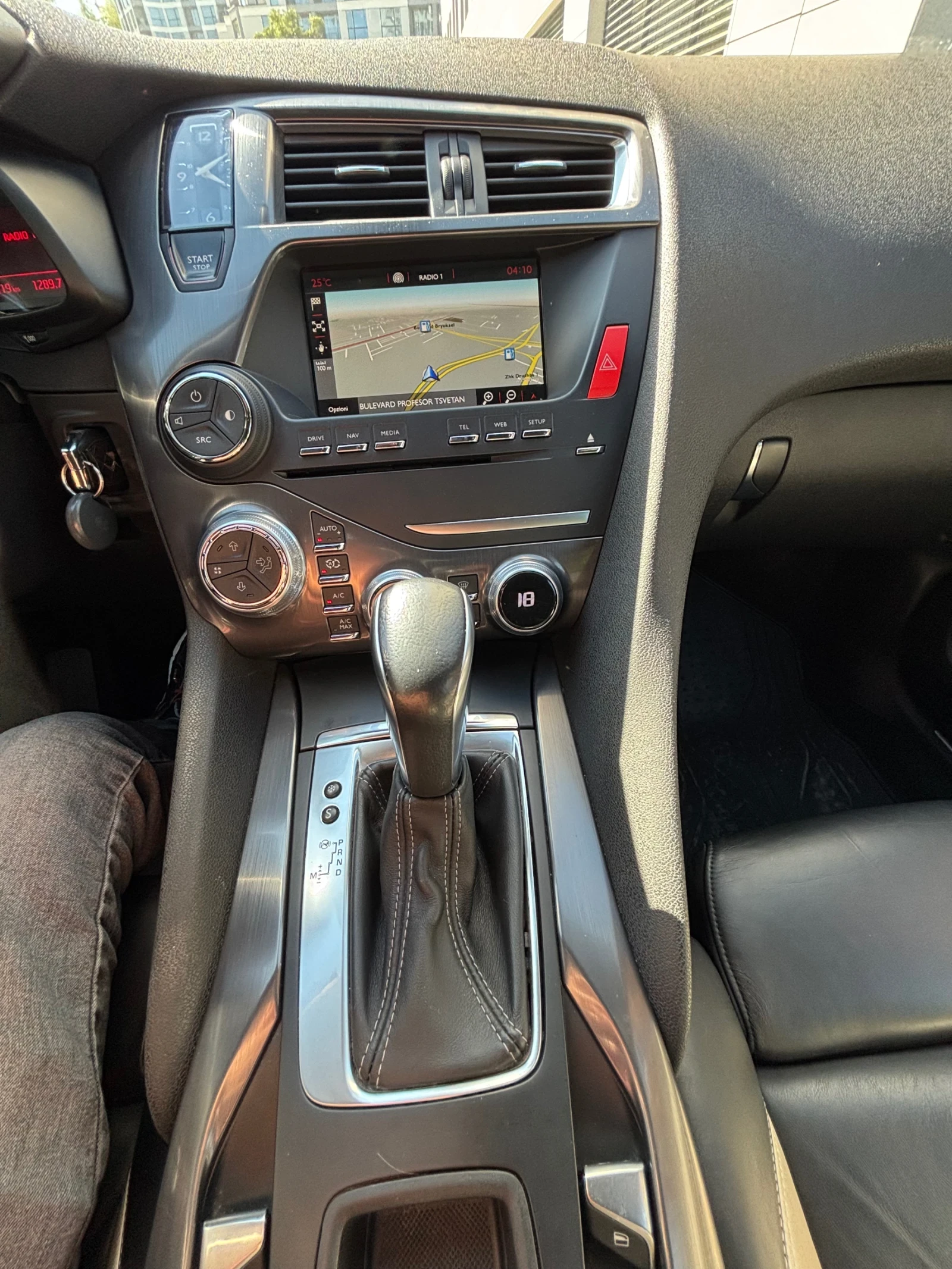 Citroen DS5  - изображение 8