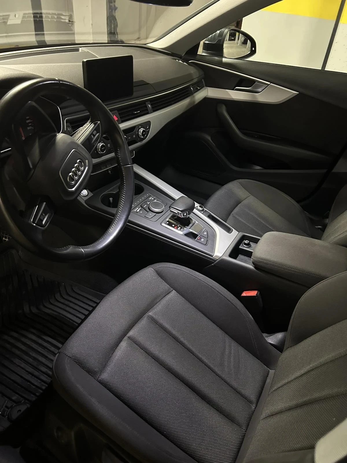 Audi A4 2.0 TDI  - изображение 5