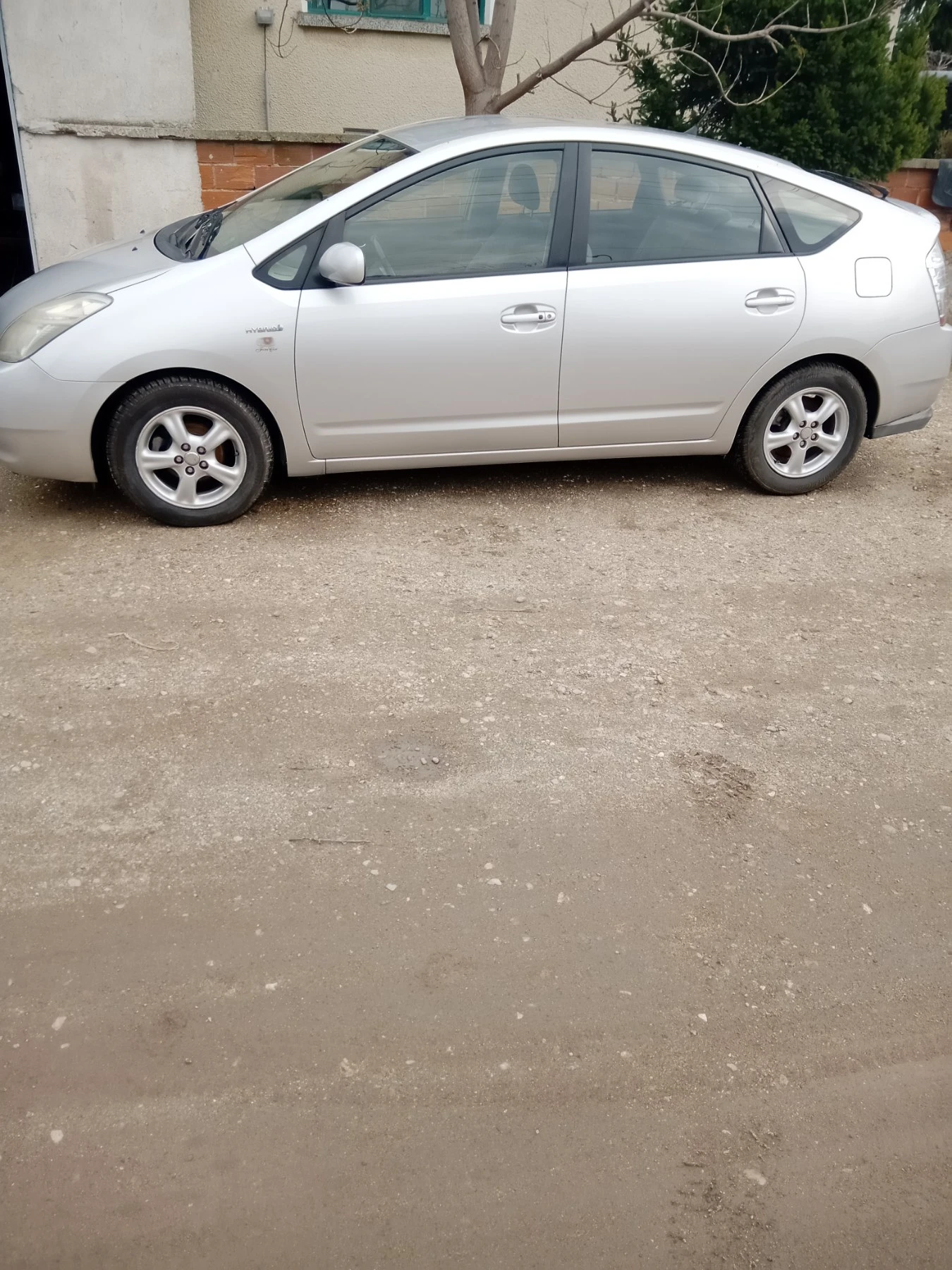 Toyota Prius  - изображение 5