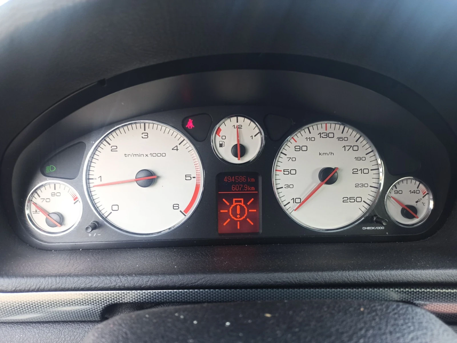 Peugeot 407 SW - изображение 10