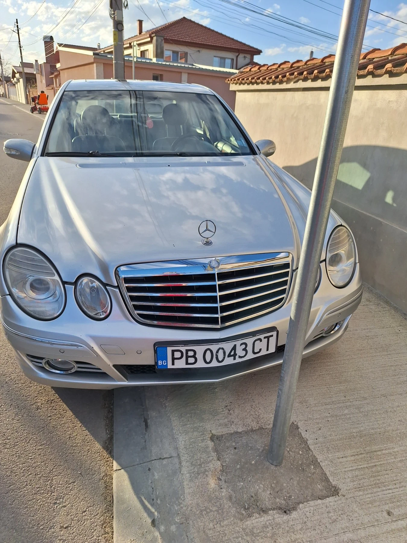 Mercedes-Benz E 270  - изображение 2