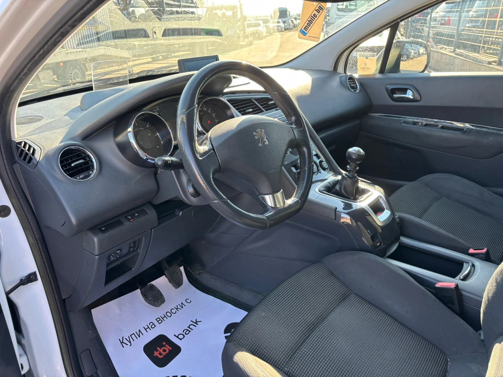 Peugeot 5008 / ALLURE / 1.6 HDI / 112 HP / 6+ 1 / PANO / EURO 5 - изображение 9