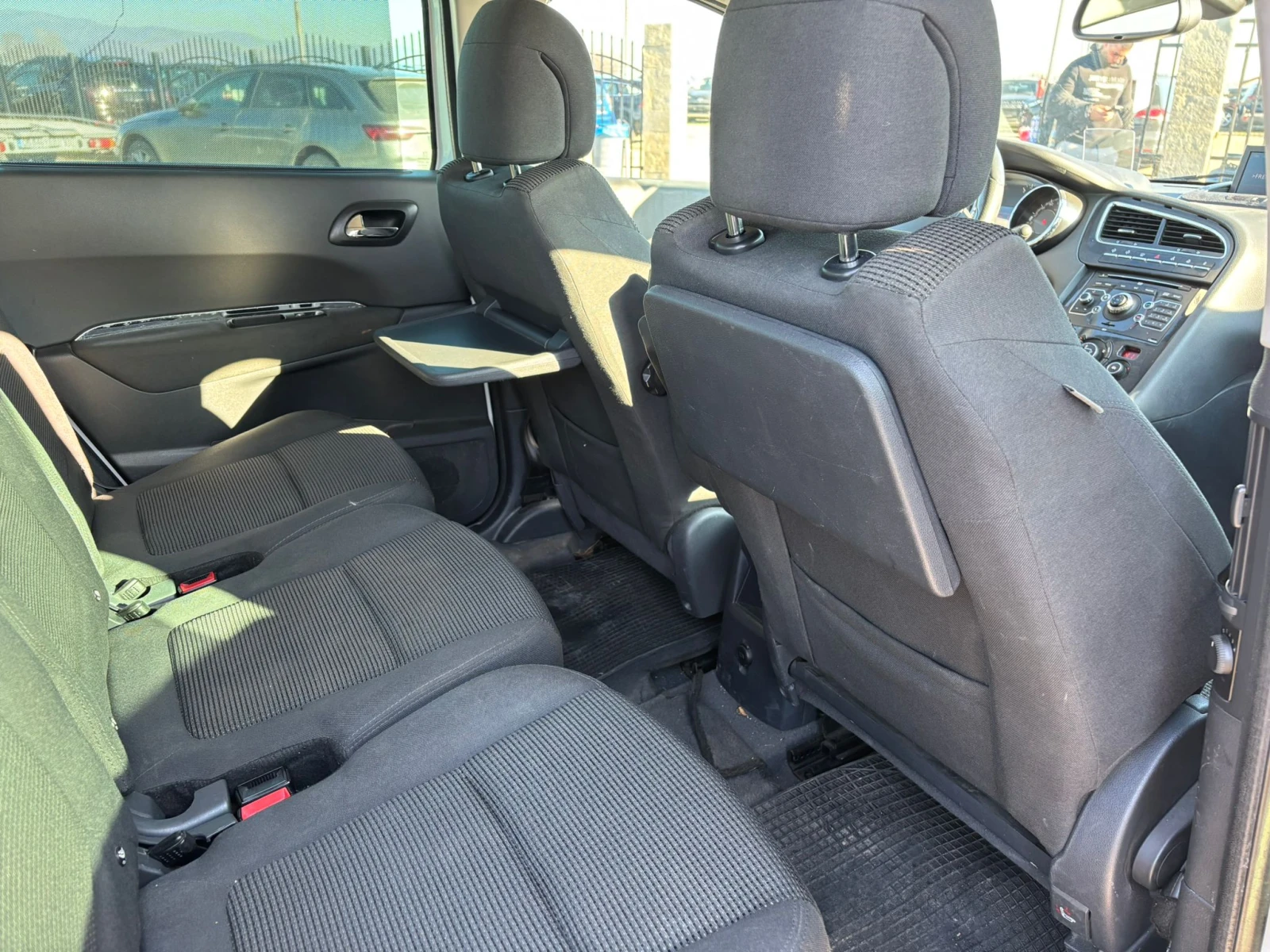 Peugeot 5008 / ALLURE / 1.6 HDI / 112 HP / 6+ 1 / PANO / EURO 5 | Mobile.bg � ����������� 11