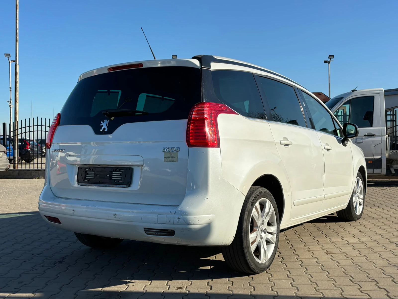 Peugeot 5008 / ALLURE / 1.6 HDI / 112 HP / 6+ 1 / PANO / EURO 5 - изображение 5