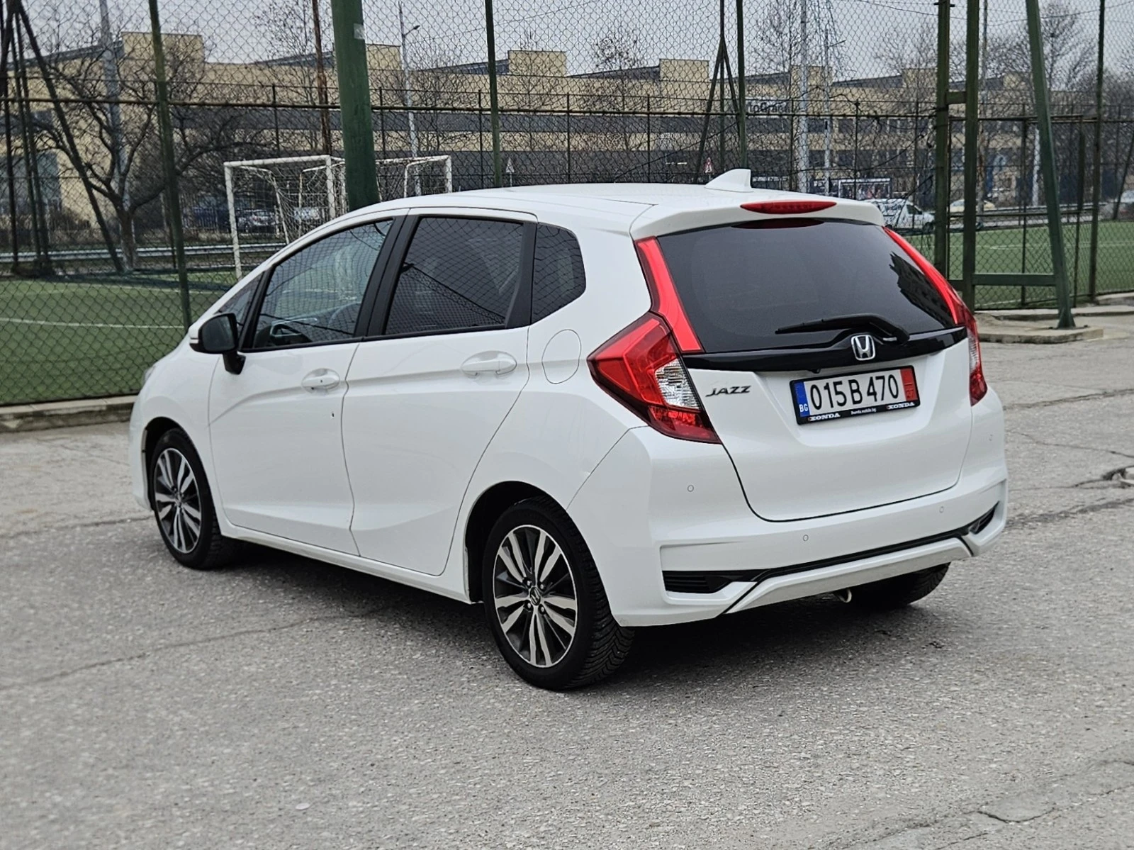 Honda Jazz 1.3i-VTEC Keyless, City Brake Евро 6, TUV дек.2026 - изображение 7