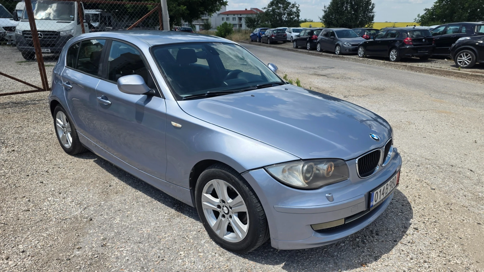 BMW 120 2.0d автоматик!, снимка 12 - Автомобили и джипове - 53431602