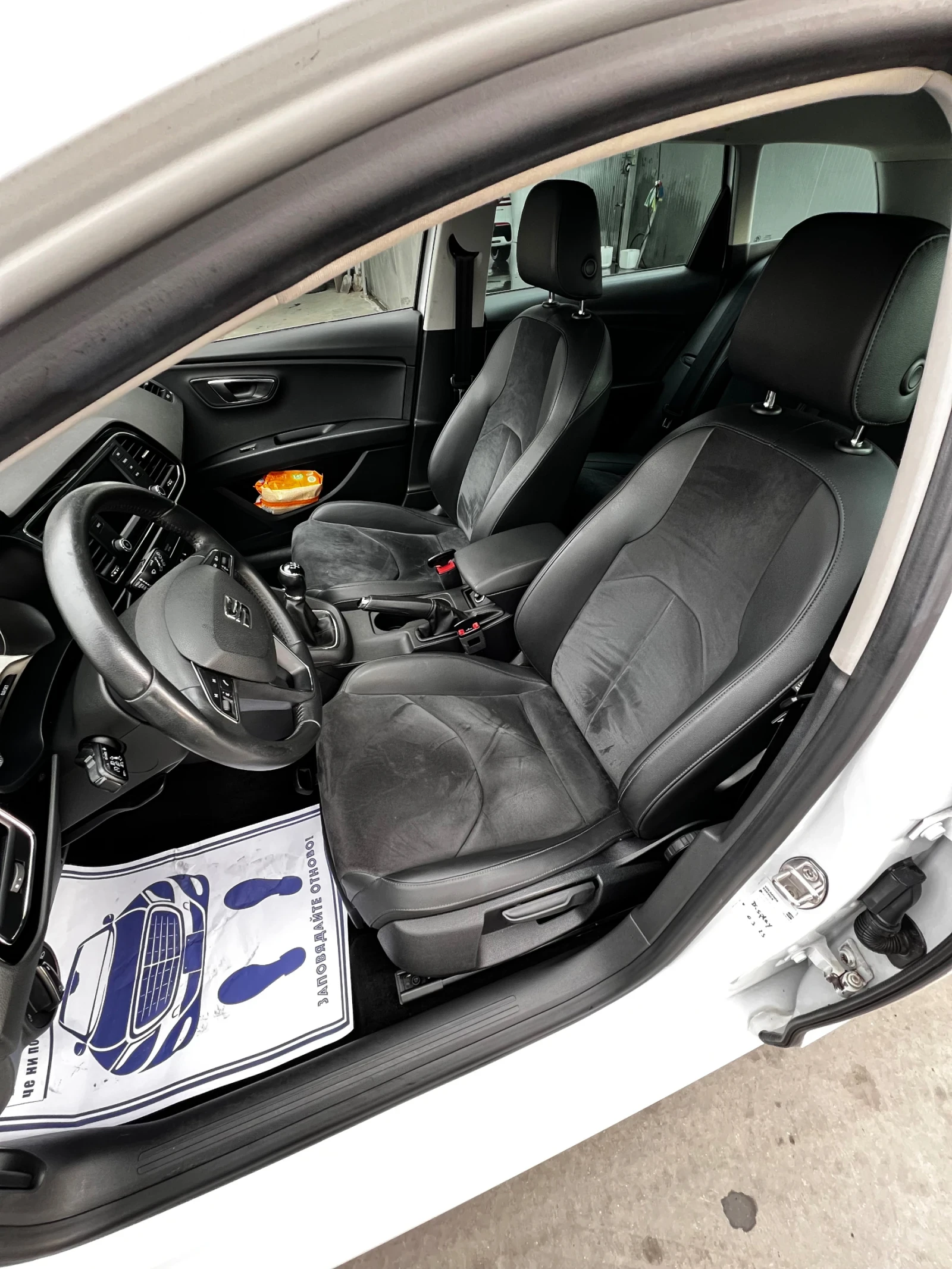 Seat Leon MATRIX LED , снимка 7 - Автомобили и джипове - 53633899