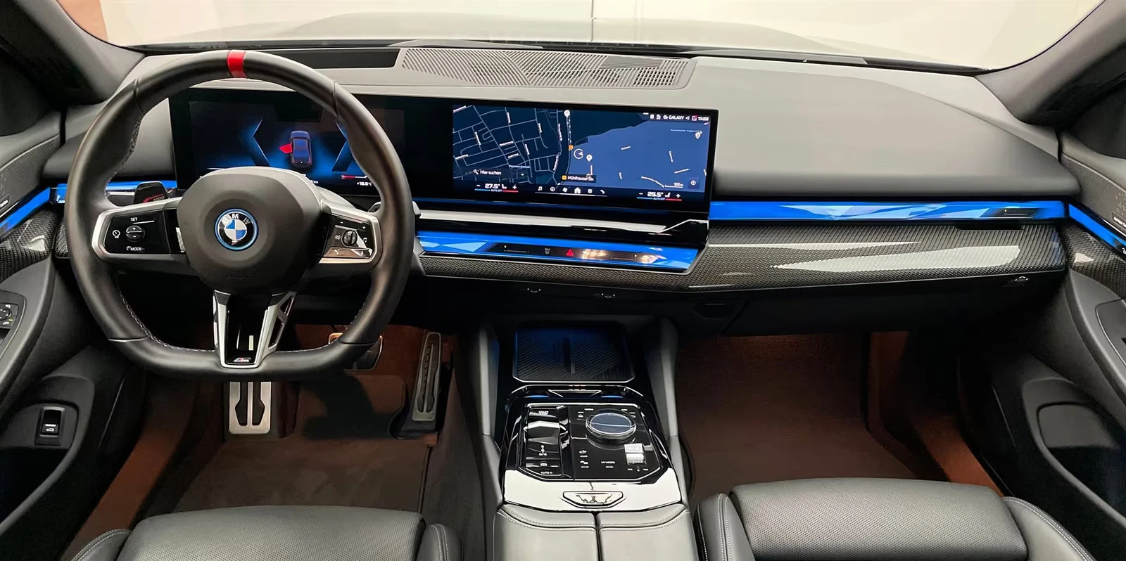 BMW i5 xDRIVE/60/601HP/MSPORTPRO/ACC/B&W/HUD/218z, снимка 8 - Автомобили и джипове - 53999934