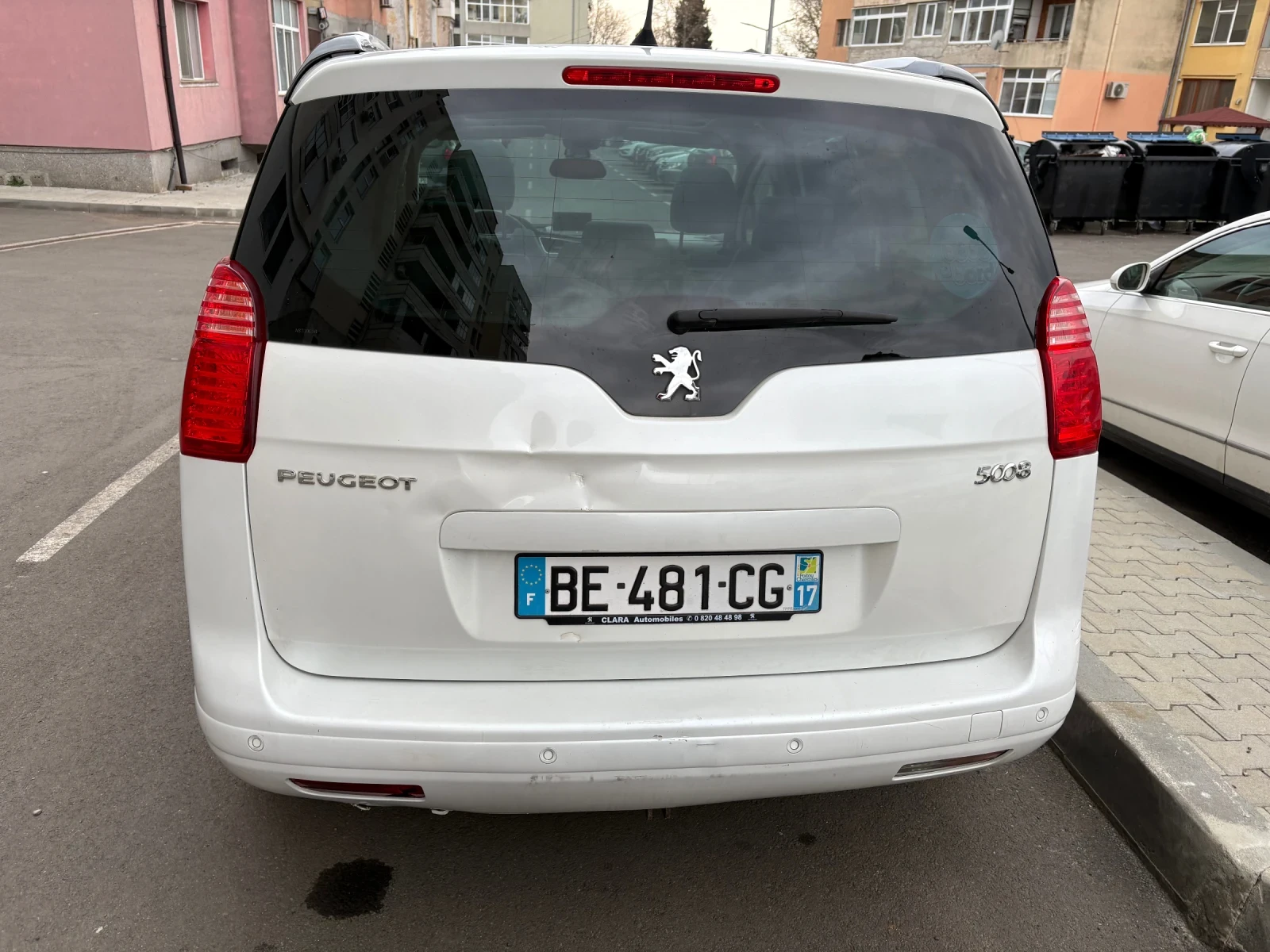 Peugeot 5008 1.6, снимка 7 - Автомобили и джипове - 54154535