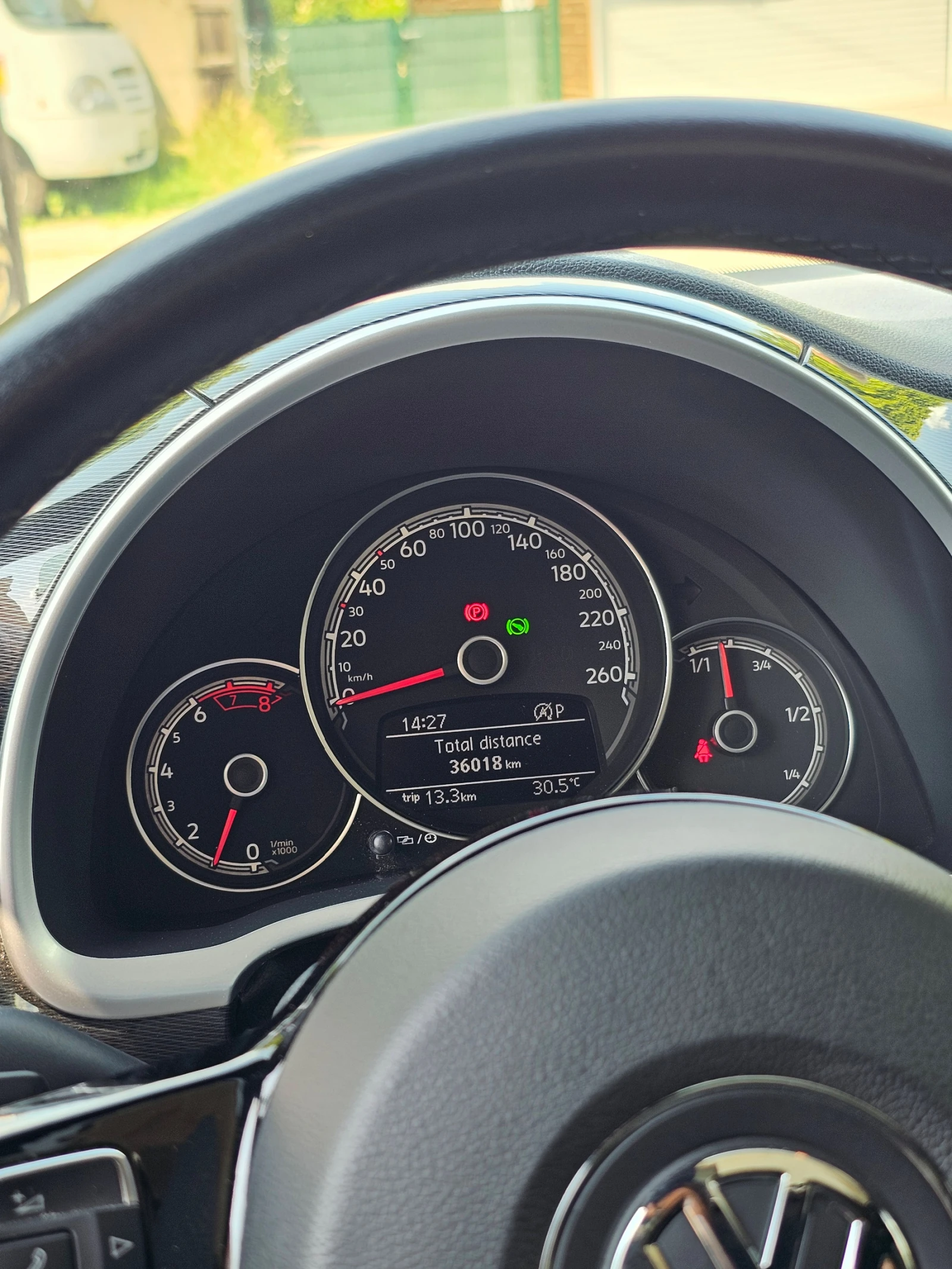 VW Beetle Първи собственик, снимка 9 - Автомобили и джипове - 54803077