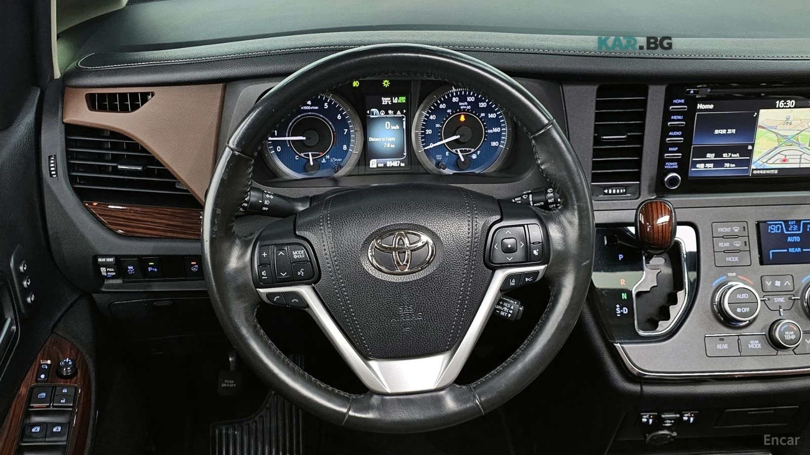 Toyota Sienna 3.5 AWD/KEYLESS/LANE ASSIST/NAVI/KAMEPA, снимка 9 - Автомобили и джипове - 54902544
