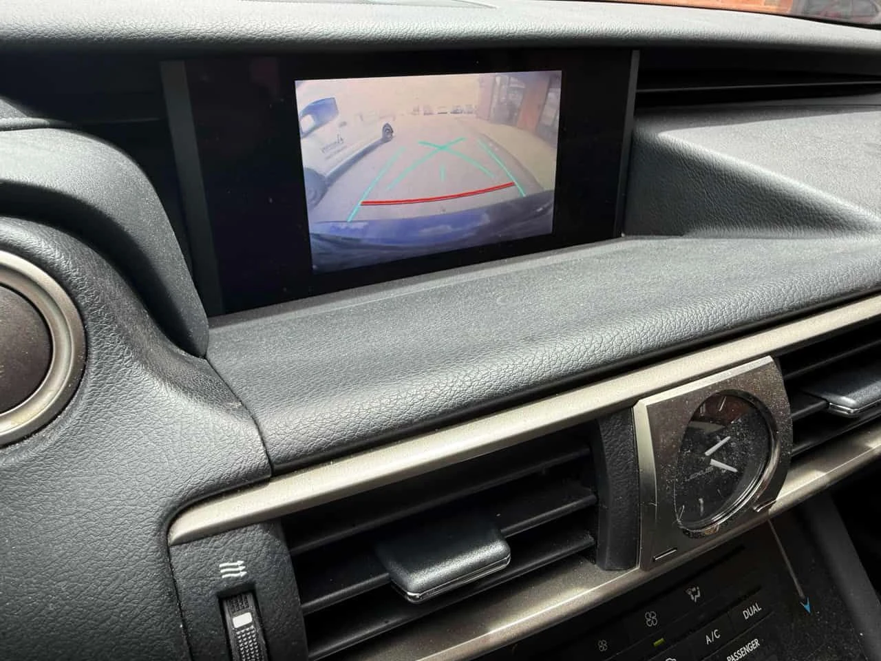 Lexus IS 300 * AWD * CARFAX * 2 ����� * ��������� *  | Mobile.bg � ����������� 12