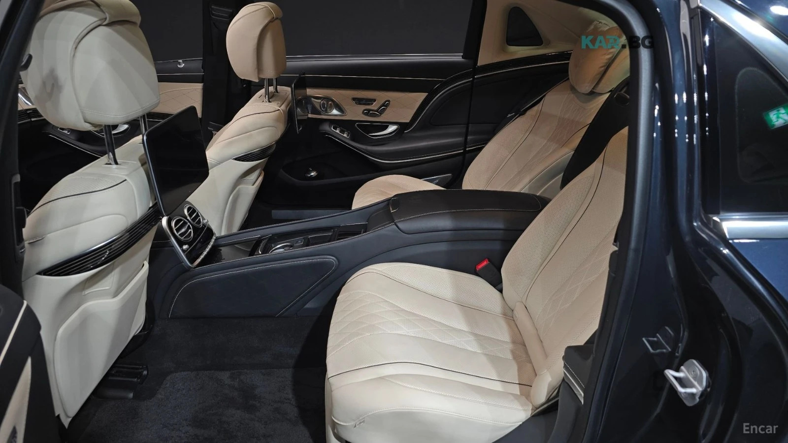 Mercedes-Benz Maybach S560* 4MATIC* МОНИТОРИ* ПАНО* МАСАЖИ* ОБДУХВ* BURM, снимка 11 - Автомобили и джипове - 55027679