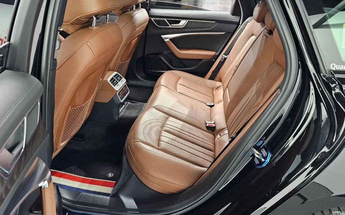 Audi A6 50TDI * ОБДУХВАНЕ * 360 КАМЕРА * DISTRONIC * HUD *, снимка 16 - Автомобили и джипове - 55383424