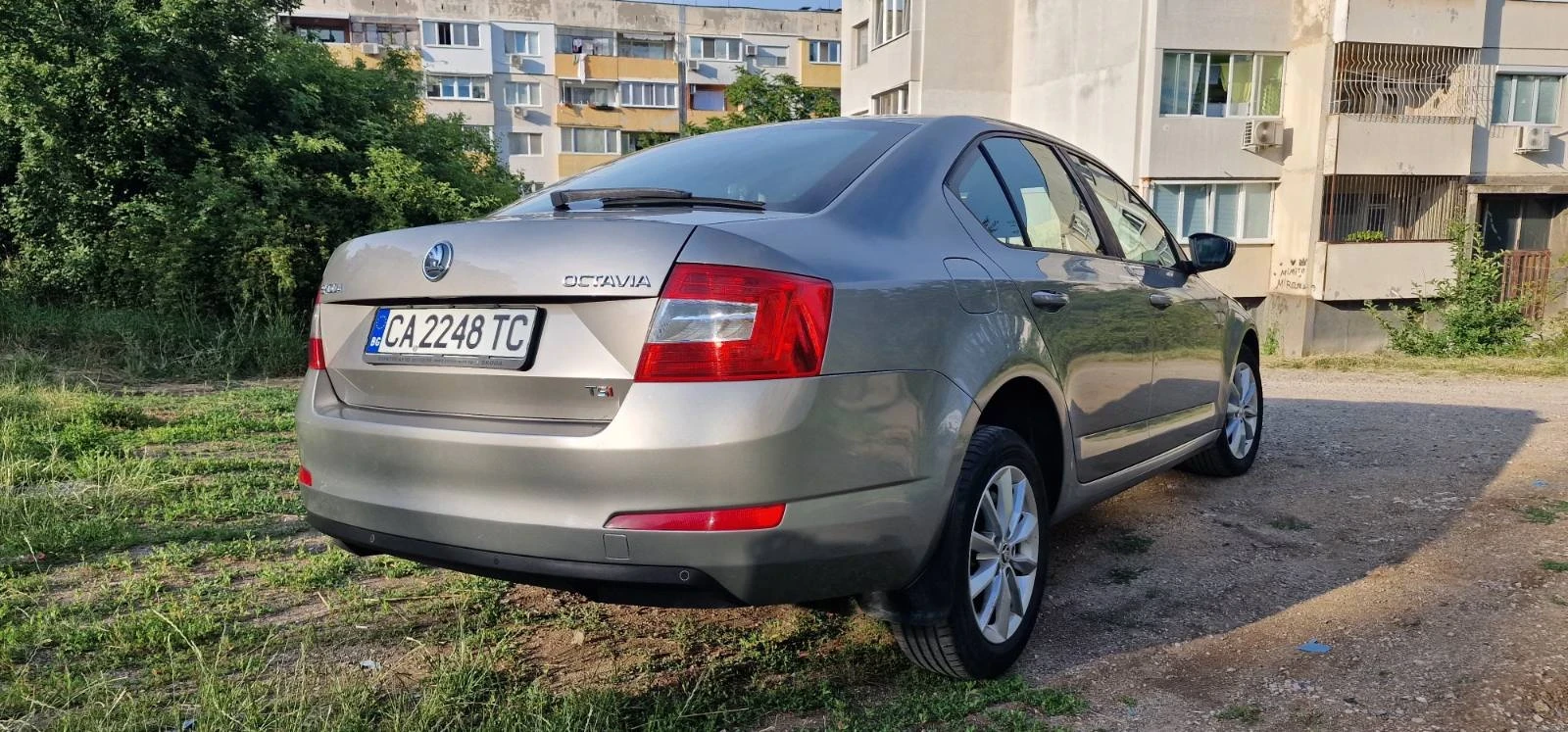 Skoda Octavia 1, 4 TSI, снимка 8 - Автомобили и джипове - 55440352