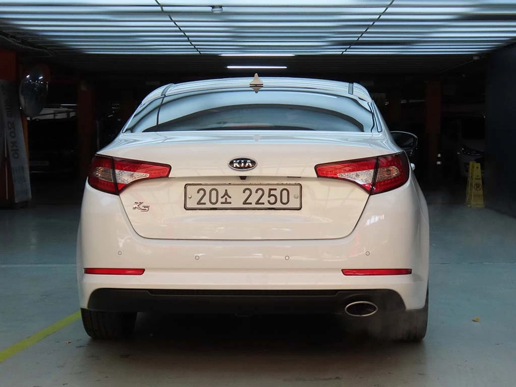 Kia K5 2.0* ПОДГРЕВ ВОЛАН* КРАЙНА ЦЕНА, снимка 5 - Автомобили и джипове - 55496119