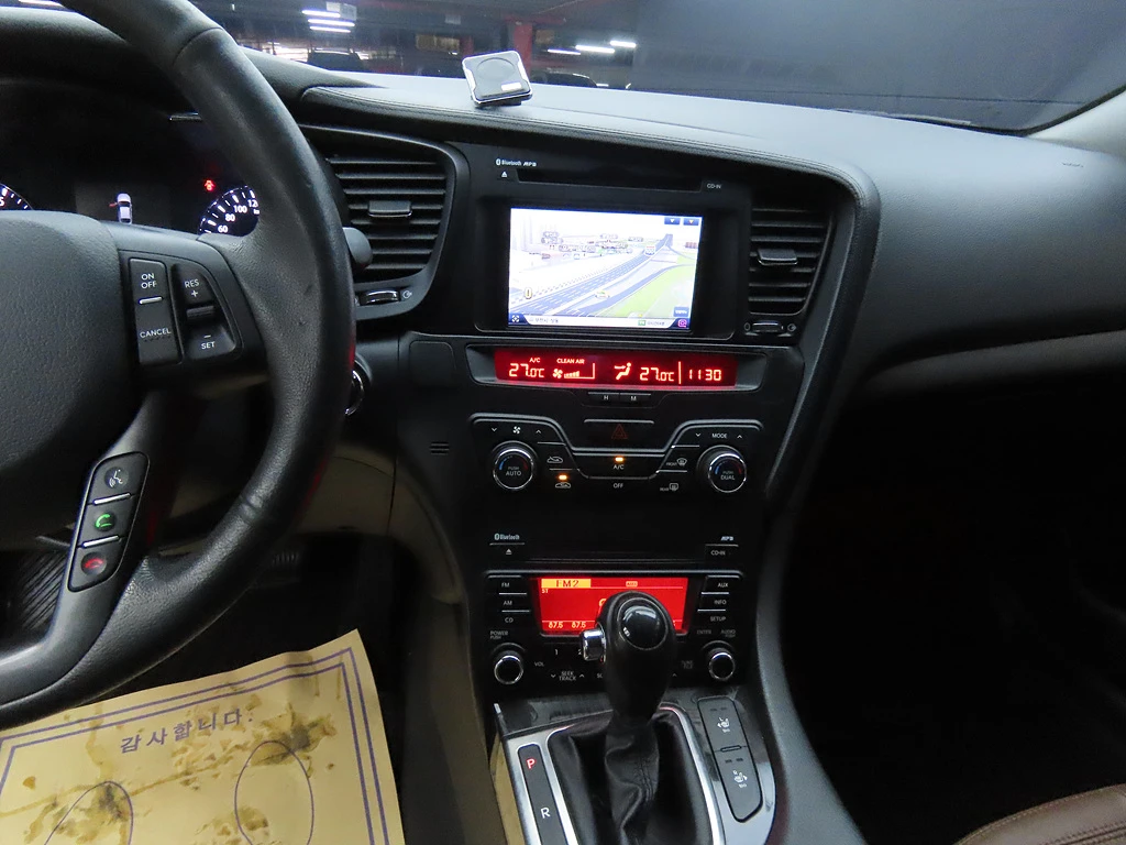 Kia K5 2.0* ПОДГРЕВ ВОЛАН* КРАЙНА ЦЕНА, снимка 16 - Автомобили и джипове - 55496119