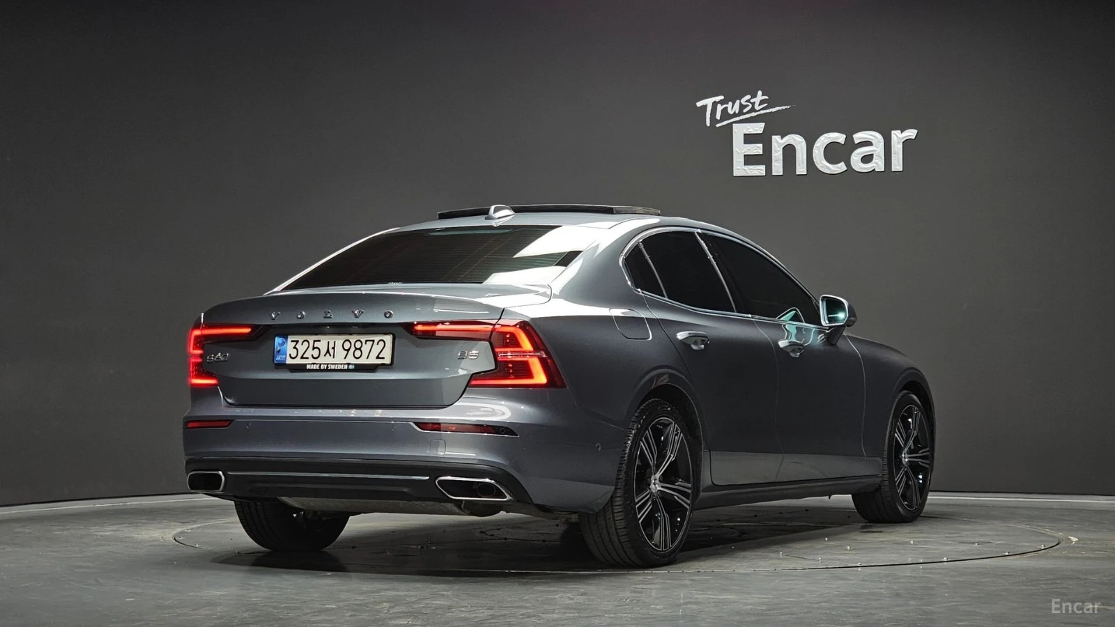 Volvo S60 * B5* LED* ПАНО* 360* KEYLESS* Camera* ПОДГРЕВ* , снимка 2 - Автомобили и джипове - 55584850