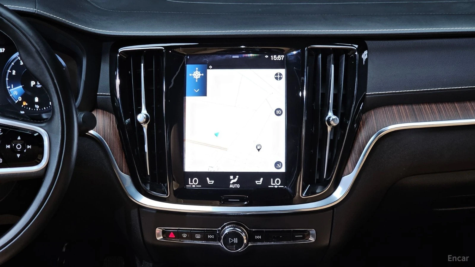 Volvo S60 * B5* LED* ПАНО* 360* KEYLESS* Camera* ПОДГРЕВ* , снимка 13 - Автомобили и джипове - 55584850