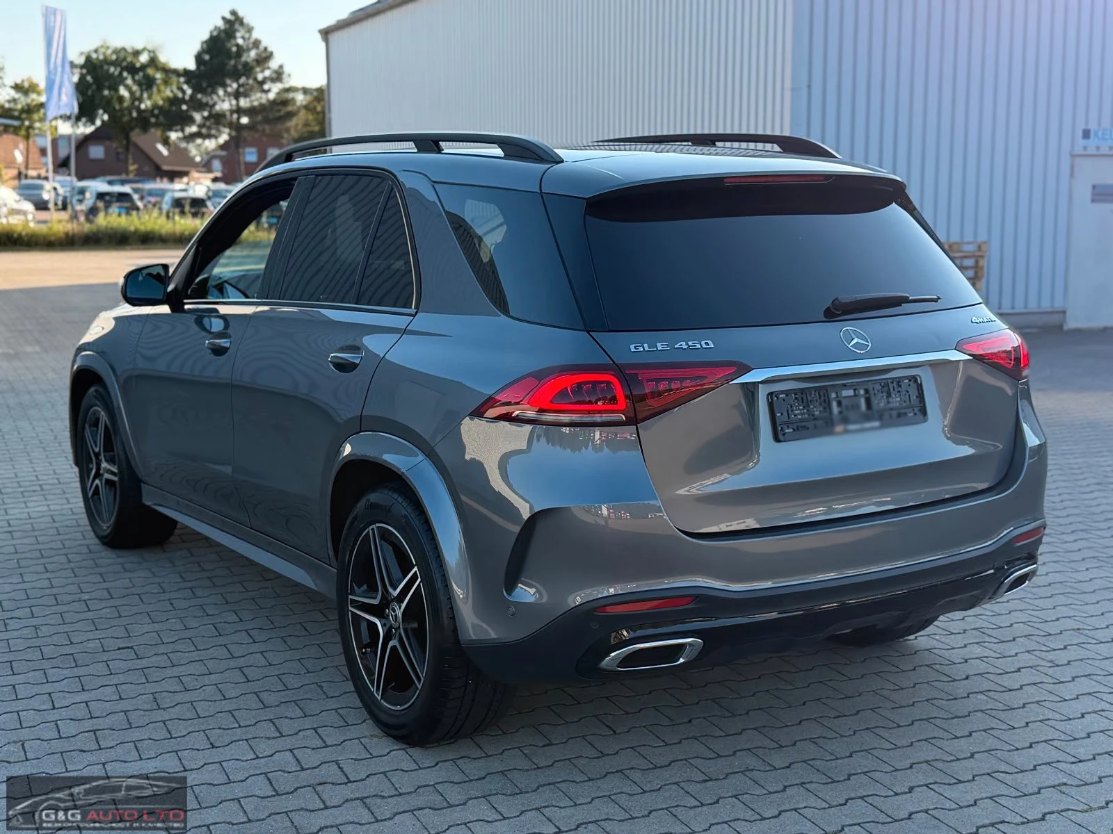Mercedes-Benz GLE 450 4MATIC/367HP/AMG/NIGHT/PANO/CAM/AHK/MEMO/613q, снимка 3 - Автомобили и джипове - 55720723